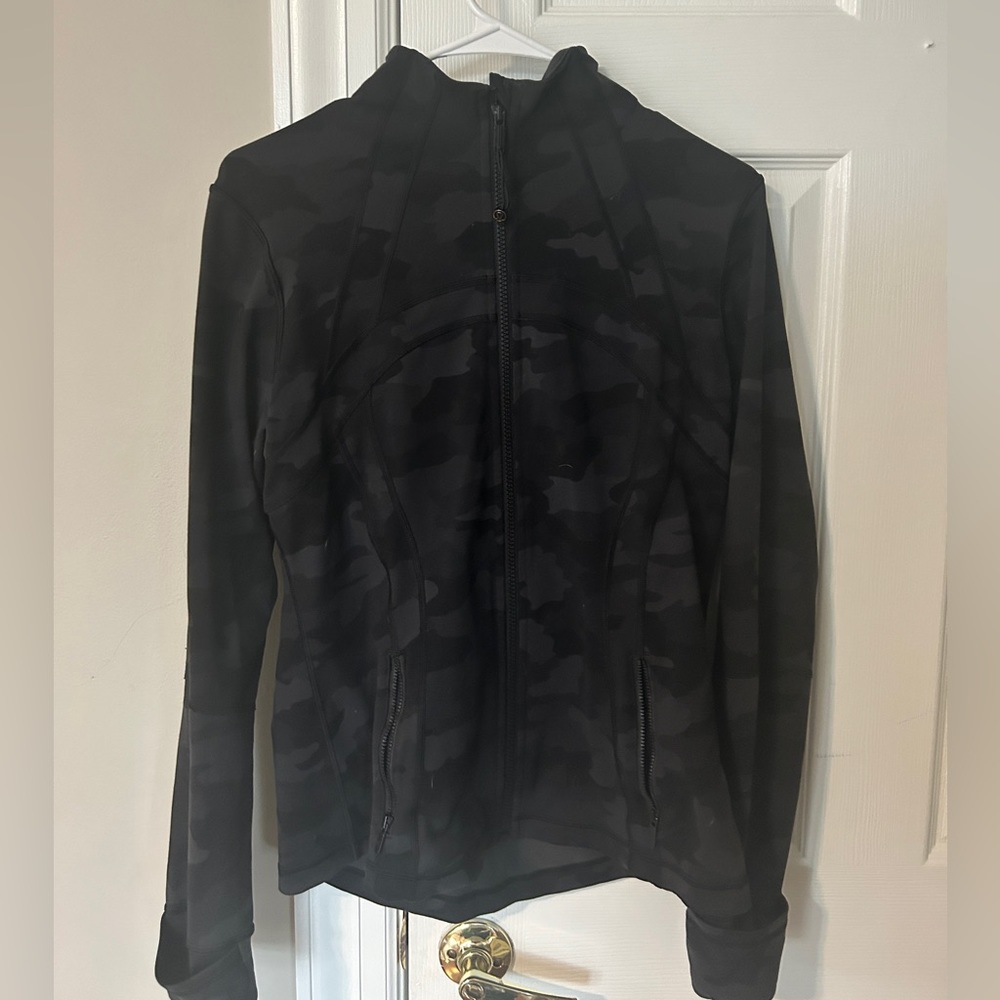 Lululemon black camo define jacket